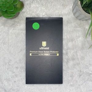 iPhone 7+ or 8+ Privacy Screen Protector 3-Pack